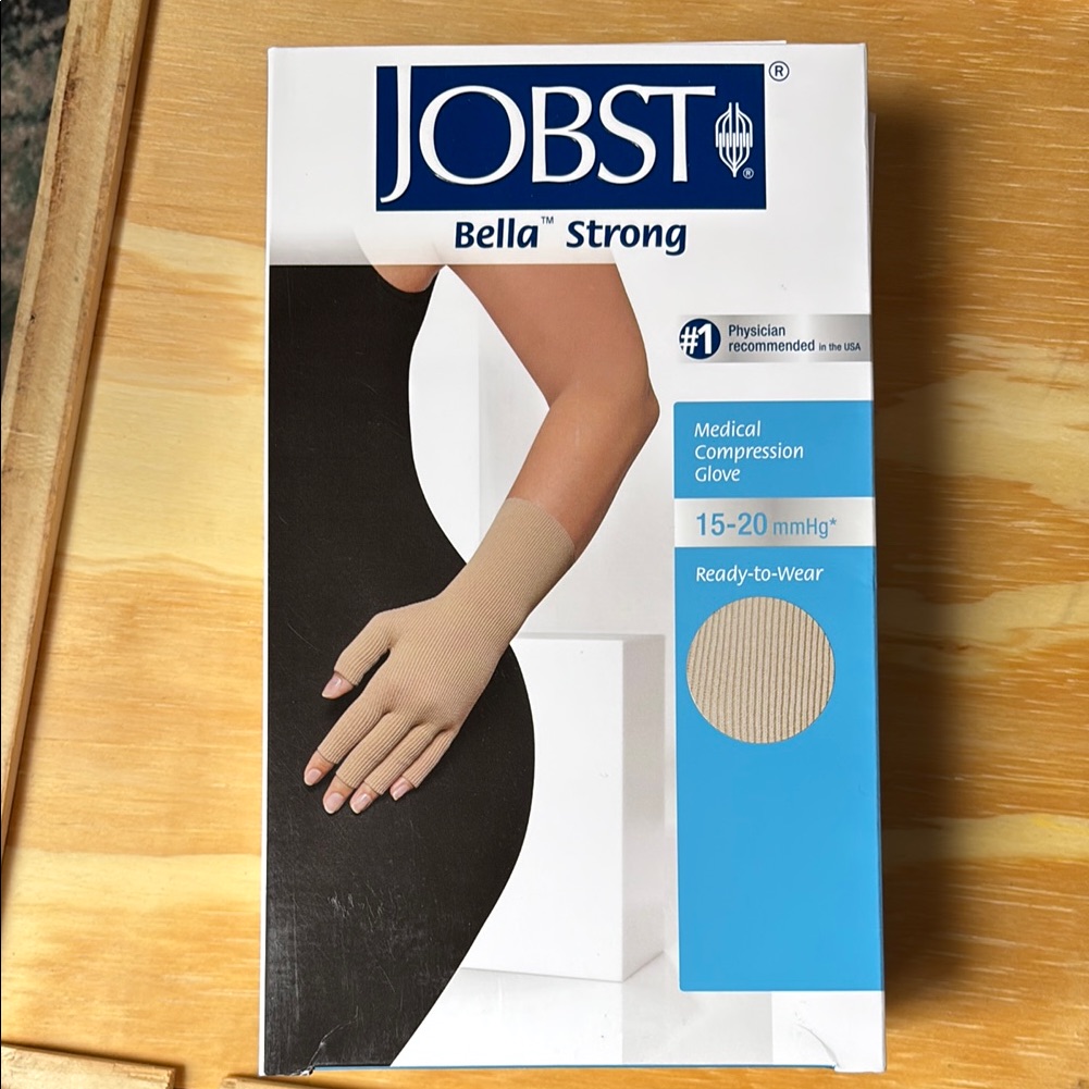 Jobst Bella Strong Compression Glove 1520 Mmhg Size 8 Jobst Bella Strong Compression Glove 1520 Mmhg Size 8